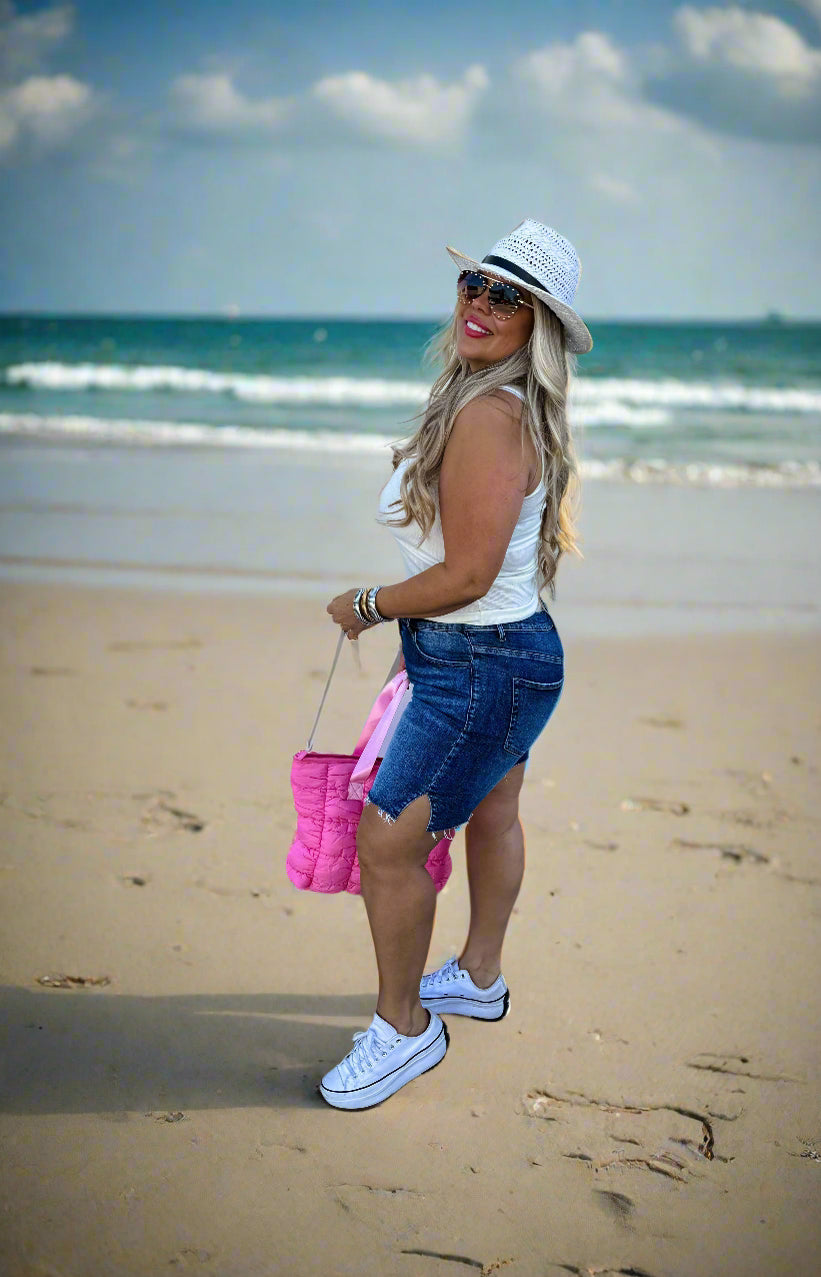 MONROE RAWHEM MID-THIGH SHORTS