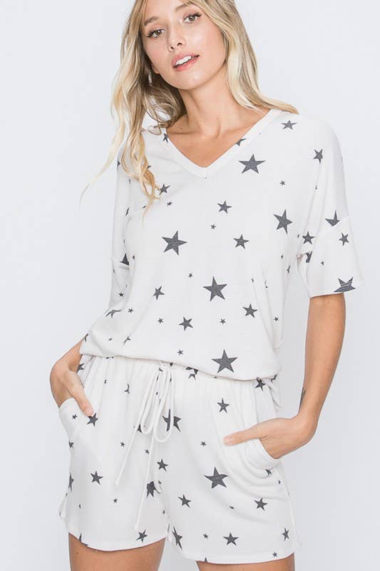 STAR PRINT CASUAL SHORTS