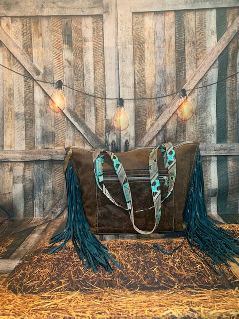 June Cowhide w/ Cocoa Navajo Tool