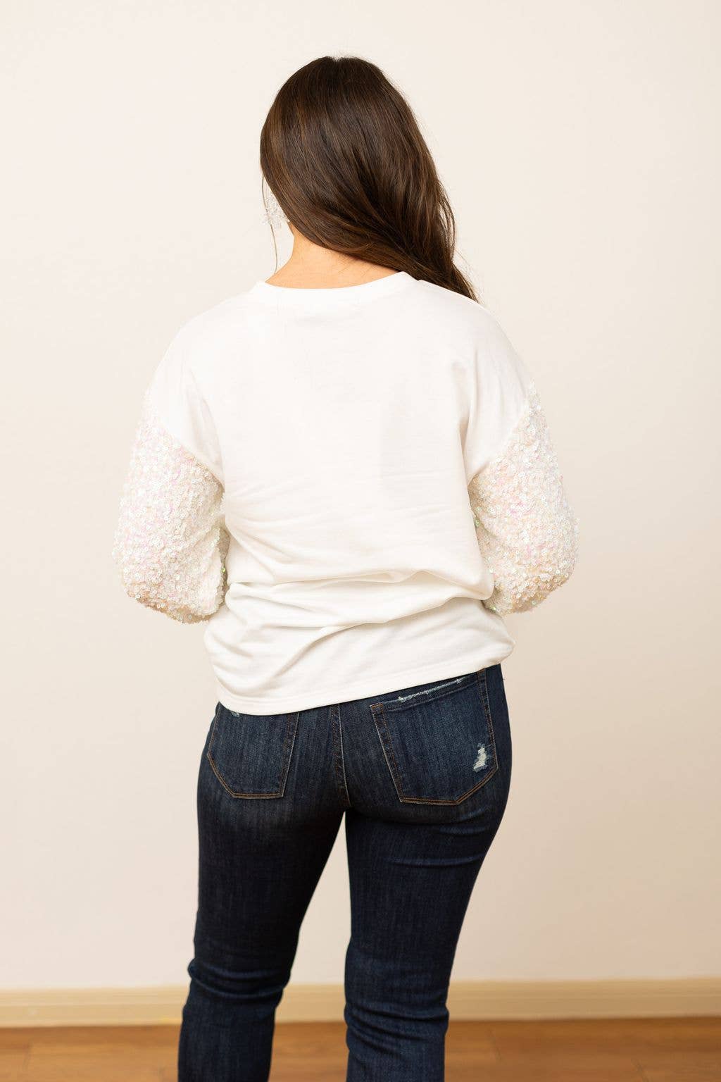 MERRY Sequins White Sweater with Sequins Sleeves