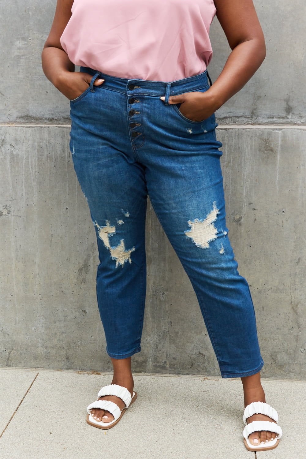 Judy Blue High Waisted Distressed Boyfriend Jeans