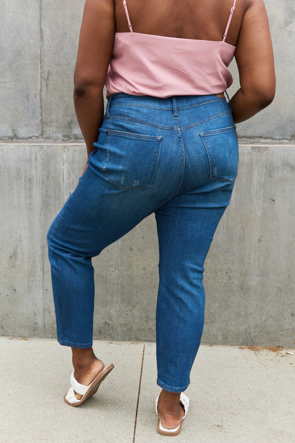 Judy Blue High Waisted Distressed Boyfriend Jeans